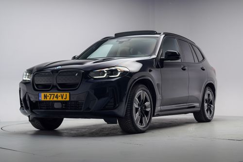 Afbeelding van een BMW iX3