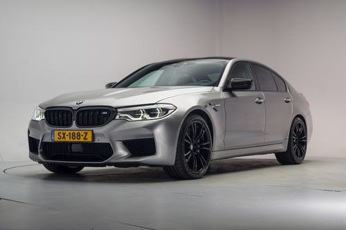 Afbeelding van een BMW M5